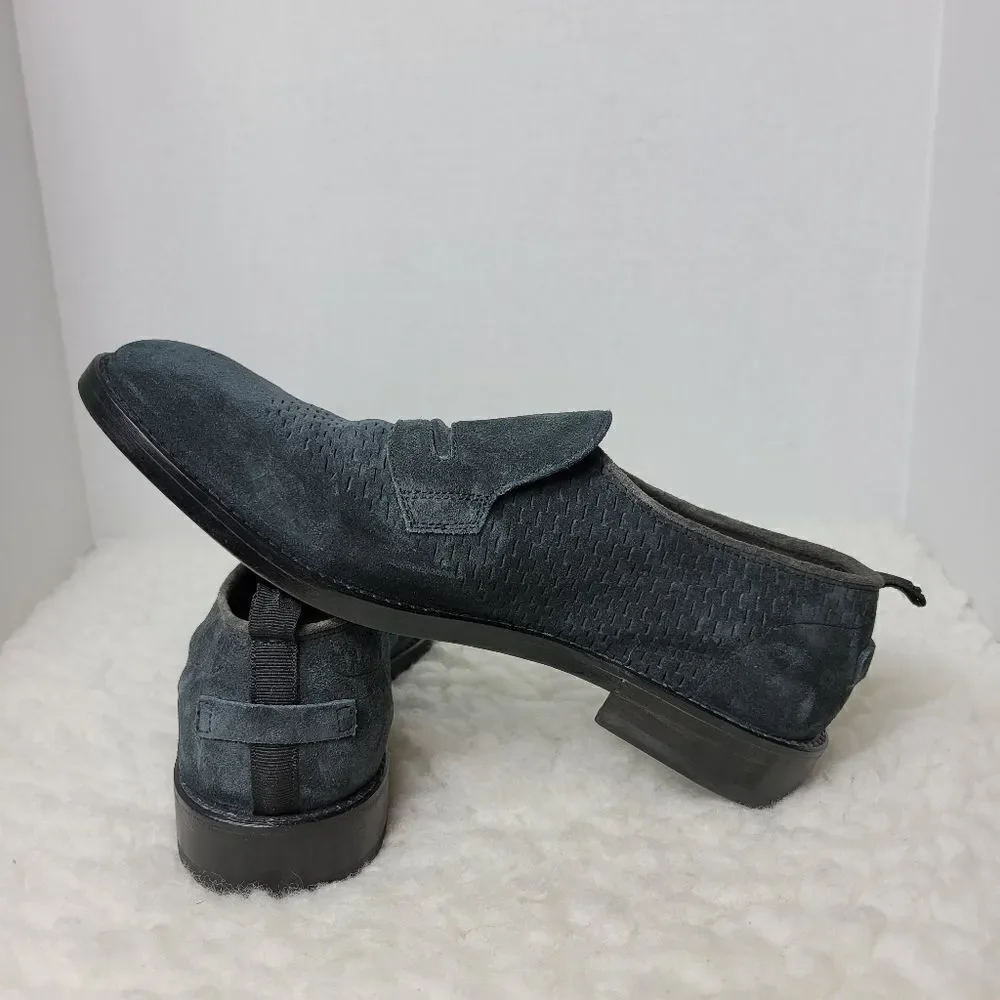 Barracuda Men's Size 7 Slip On  Blue  Peforaded Suede Penny Loafer Casual Shoes